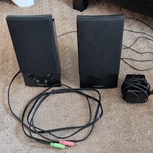 Creative Black Computer Speakers with Power Adapter